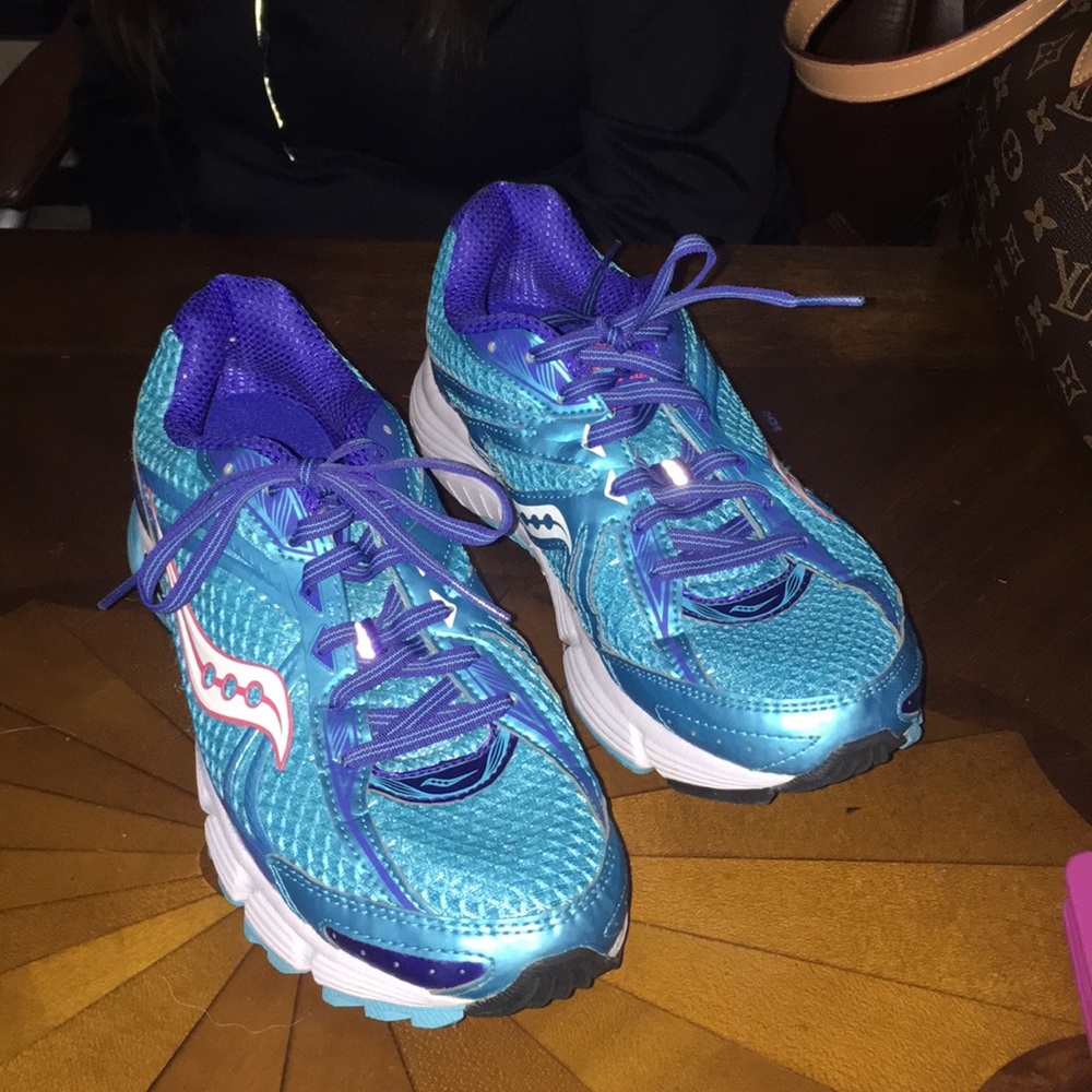 Saucony Ignition 5 Shoes